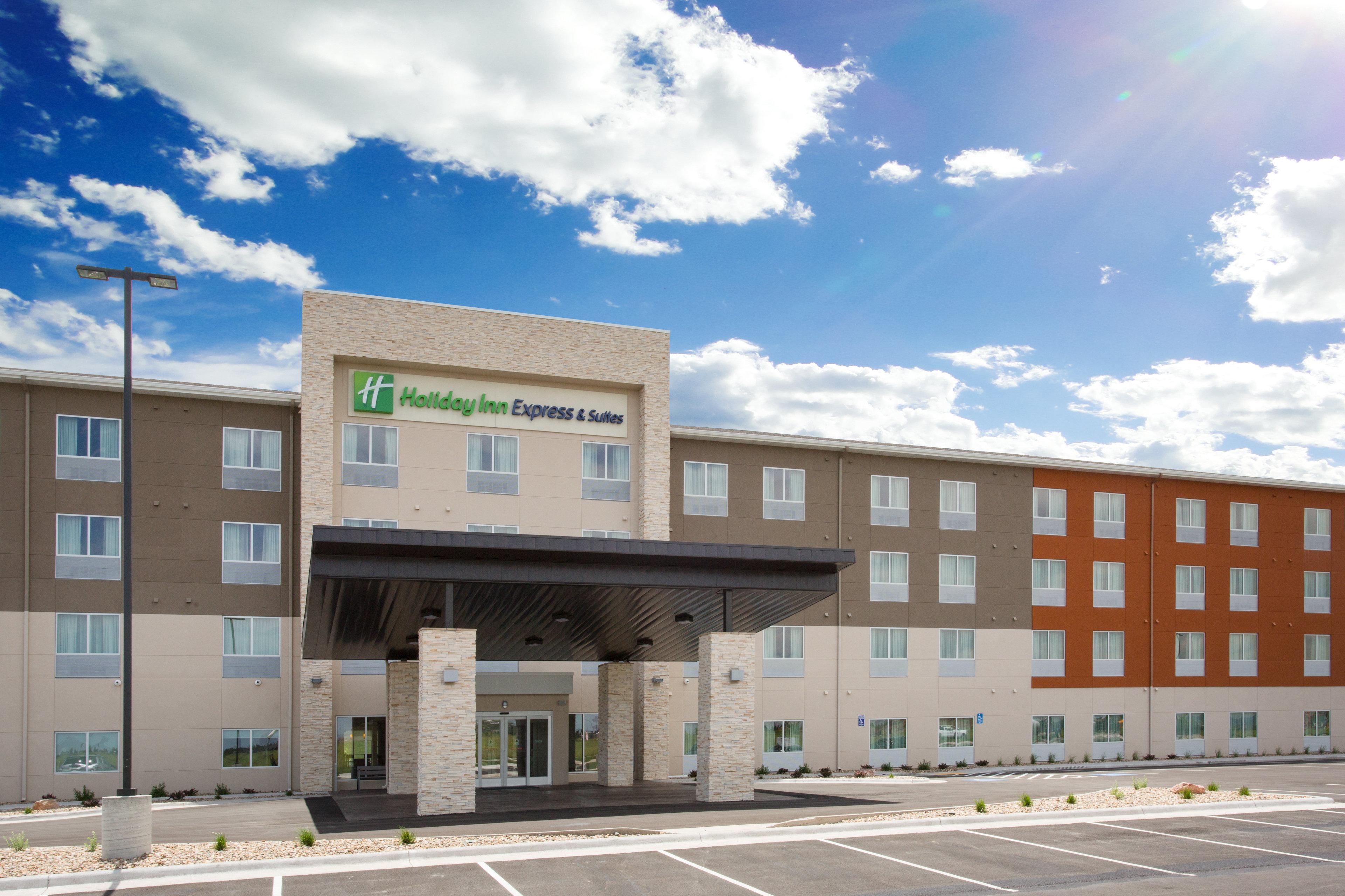 Holiday Inn Express & Suites - Rapid City - Rushmore South By Ihg Exterior foto